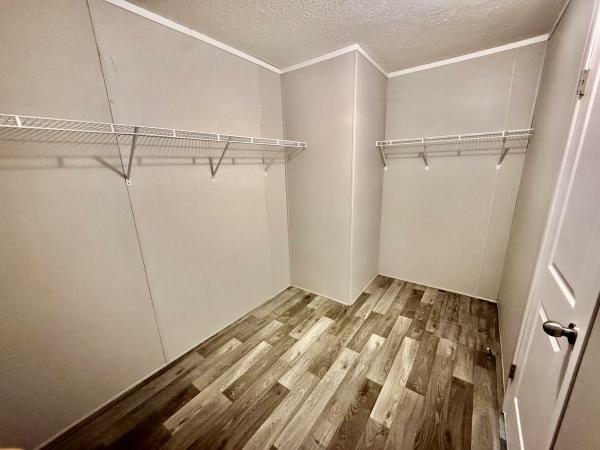 2022 CHAMPION FED2852 902R  Home