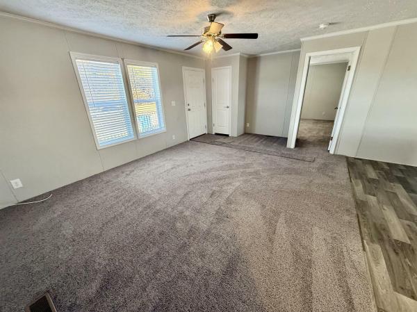 2022 CHAMPION FED2852 902R  Home