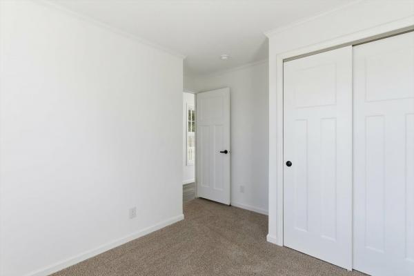 2025 Redman 66 NWSSL26609  Home