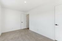 2026 Redman 67 NWSSL26602  Home