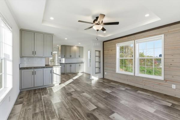 2026 Redman 70 NWSSL46627  Home