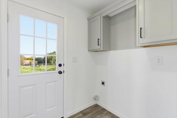 2026 Redman 70 NWSSL46627  Home