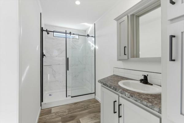 2026 Redman 70 NWSSL46627  Home