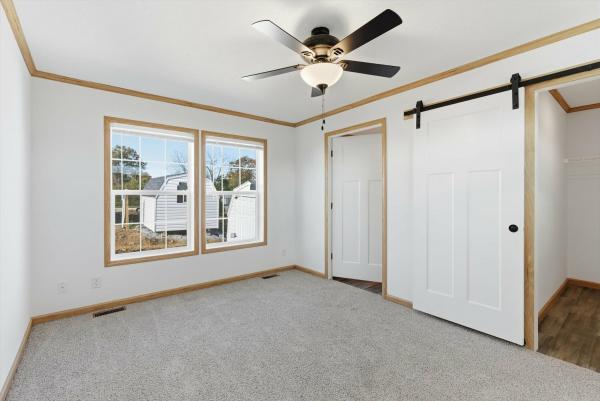 2026 Redman 72 NWSSL26602  Home