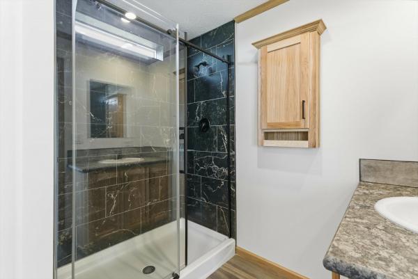 2026 Redman 72 NWSSL26602  Home