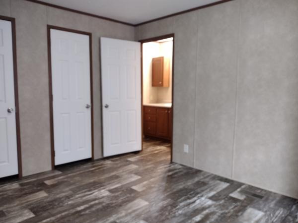 2020 LH166432-F  Home