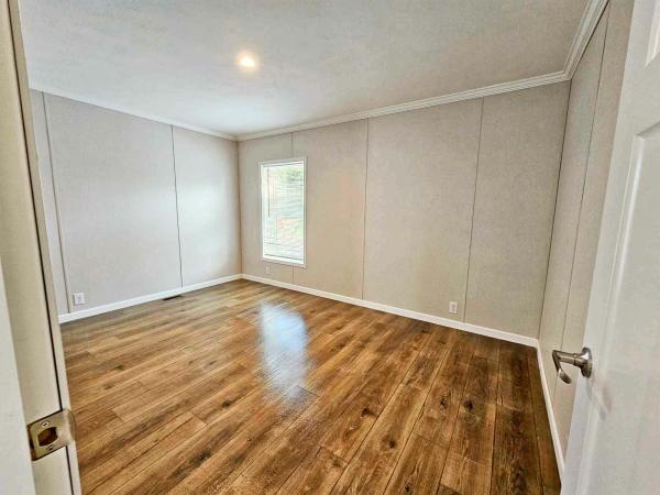 2025 Skyline Bayspring Manufactured Home