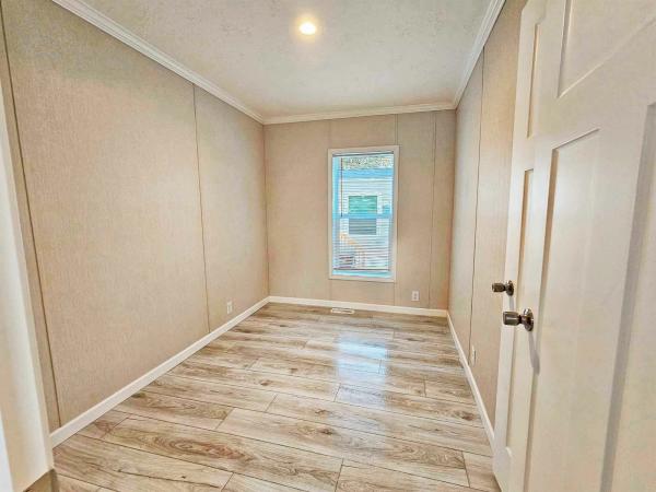 2025 Skyline Bayspring Manufactured Home