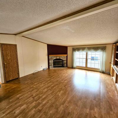 Photo 4 of 29 of home located at 8959 Meadowview Drive Kalamazoo, MI 49009