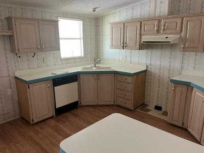 Photo 3 of 11 of home located at 2614 88th Street E Palmetto, FL 34221