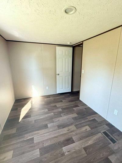 Photo 4 of 13 of home located at 2081 Oakshire Rd Union City, TN 38261