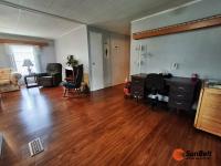 1981 TWIN Mobile Home