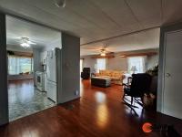 1981 TWIN Mobile Home