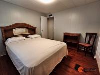 1981 TWIN Mobile Home