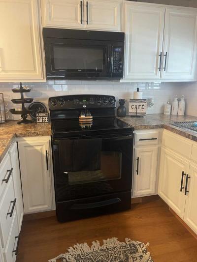 Photo 1 of 8 of home located at 3901 71st W Lot 179 Bradenton, FL 34209