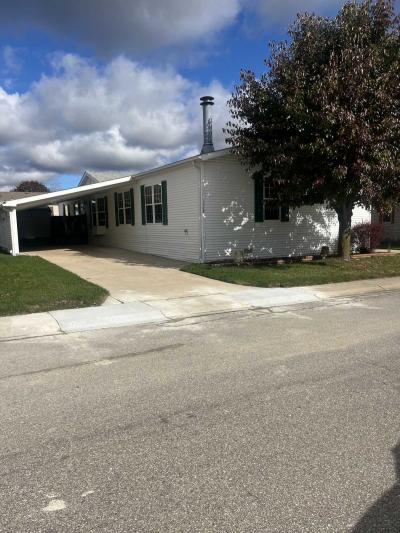Mobile Home at 13485 Honolulu Court Hartland, MI 48353