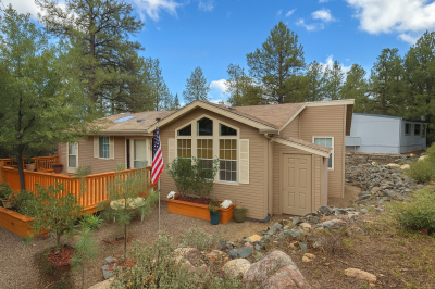 Photo 2 of 26 of home located at 156 Cascade St Prescott, AZ 86305