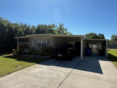 Mobile Home at 66 Lone Pine Avenue Dundeden, FL 34698