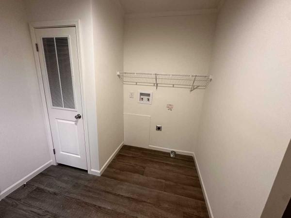 2025 Commodore Blazer Select Mobile Home