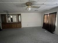 1979 Hillcrest Manufactured Home