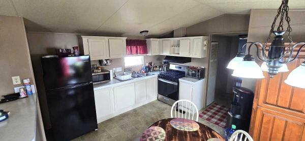 1993 MFHM SPR Manufactured Home