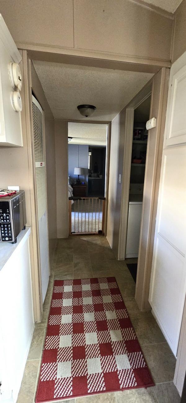 1993 MFHM SPR Manufactured Home