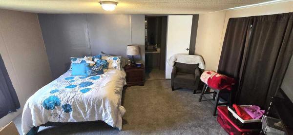 1993 MFHM SPR Manufactured Home