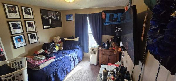 1993 MFHM SPR Manufactured Home