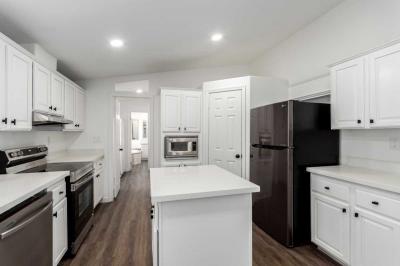 Photo 5 of 8 of home located at 1943 N Main Dr Apache Junction, AZ 85120