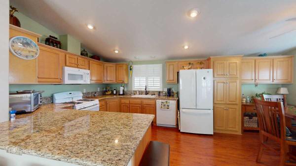 2008 Skyline Palm Springs Anniversary Manufactured Home