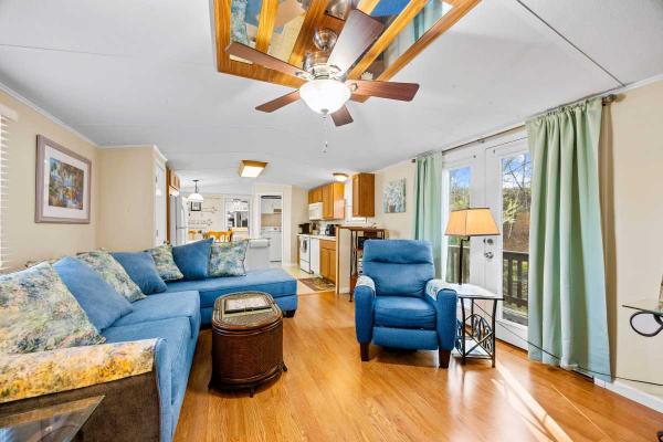 Photo 1 of 2 of home located at 92 Ariel Loop Hendersonville, NC 28792