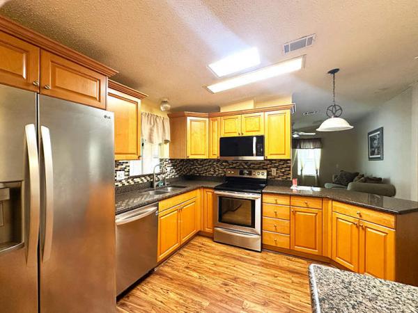 1995 Broo Manufactured Home