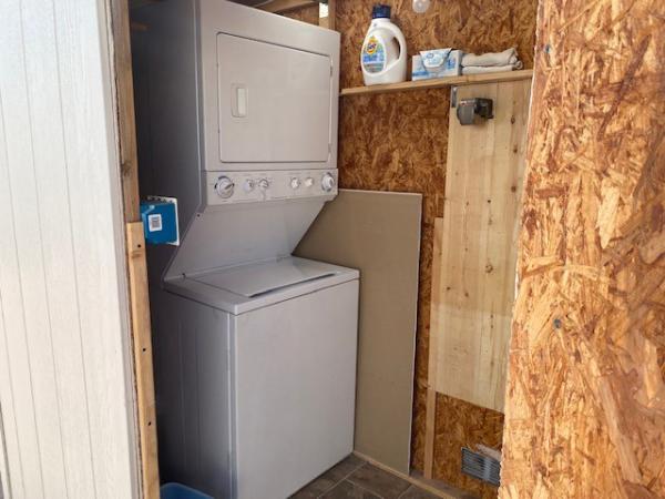 1990 Skyline Manufactured Home