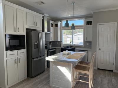 Photo 5 of 13 of home located at 7125 Fruitville Rd 366 Sarasota, FL 34240