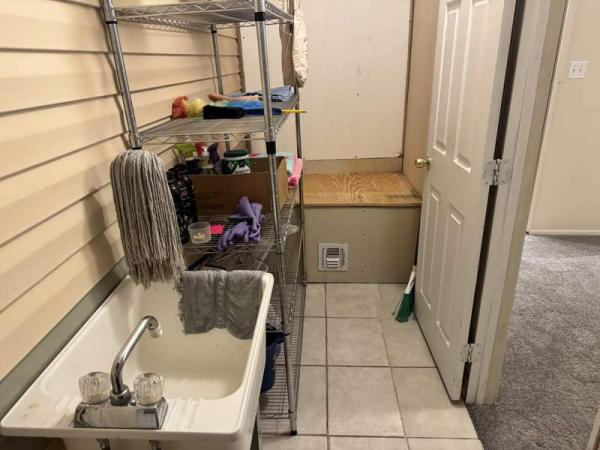 2000 Skyline Manufactured Home