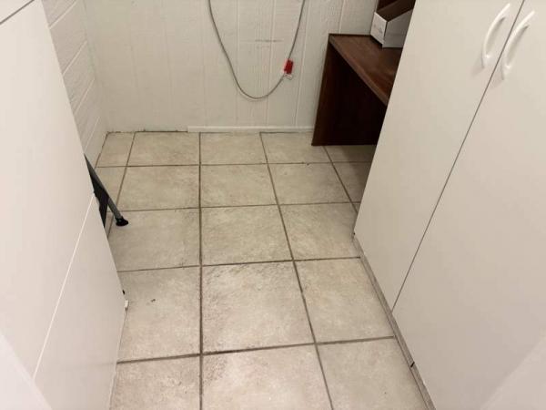 2000 Skyline Manufactured Home