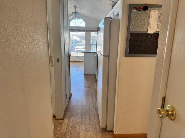 2000 Skyline Manufactured Home