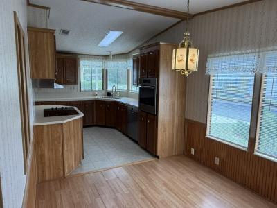 Photo 5 of 33 of home located at 1332 Calle Bonita Dr. Port Orange, FL 32129