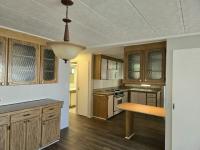 1971 SUNH Manufactured Home