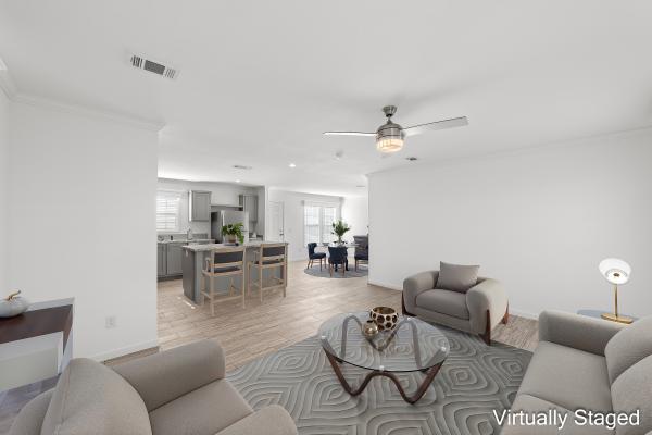 2025 Champion SIG4482D Mobile Home