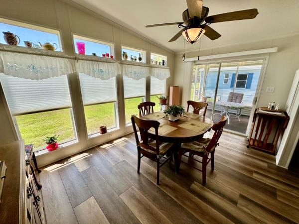 2003 Palm Harbor HS Mobile Home