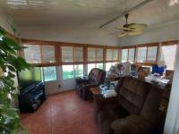 1991 Fleetwood Sunpointe 4563A Manufactured Home