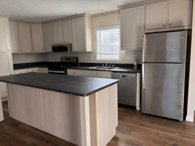 Photo 4 of 9 of home located at 279 Highland Dr Highland, MI 48357