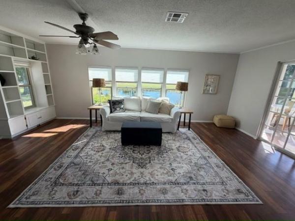 1984 Isla Manufactured Home