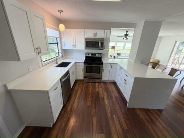 1984 Isla Manufactured Home