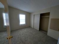 1992 Fleetwood Barrington 3322K Manufactured Home