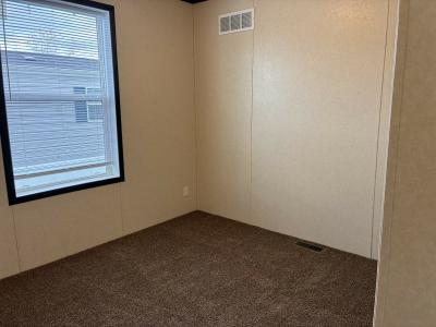 Photo 5 of 7 of home located at 219 Sutherland Highland, MI 48357