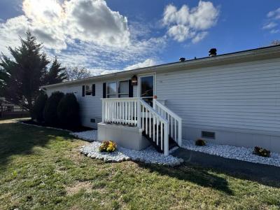 Mobile Home at 100 Greenbriar Dr. North Bath, PA 18014