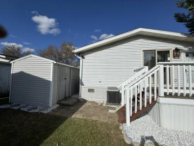 Photo 5 of 20 of home located at 100 Greenbriar Dr. North Bath, PA 18014