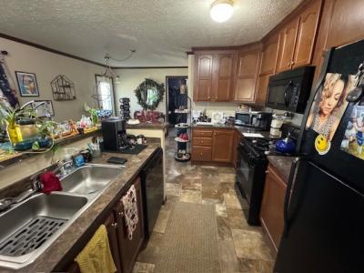 Photo 5 of 6 of home located at 29977 Applewood Flat Rock, MI 48134